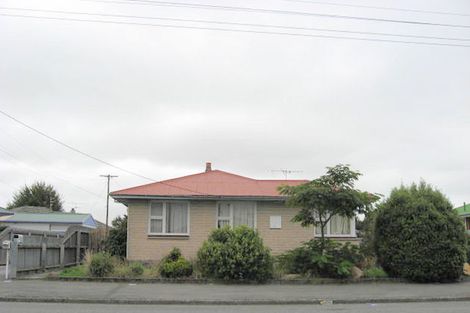 Photo of property in 44 Mcmurdo Street, Tinwald, Ashburton, 7700