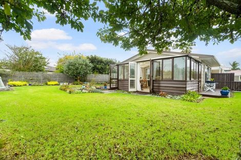 Photo of property in 7a Lillian Place, Orewa, 0931