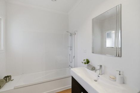 Photo of property in 1a Millward Street, Whanganui East, Whanganui, 4500