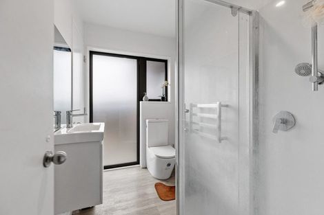 Photo of property in 1/71 Shirley Road, Shirley, Christchurch, 8013