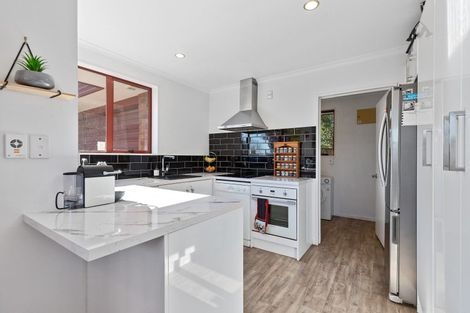 Photo of property in 5 Macarthur Mews, Rototuna, Hamilton, 3210