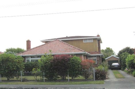 Photo of property in 231 Weston Road, St Albans, Christchurch, 8052
