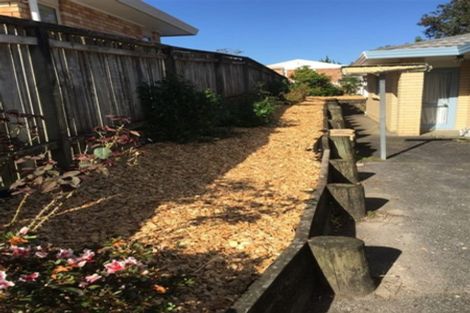 Photo of property in 1b Picasso Drive, West Harbour, Auckland, 0618