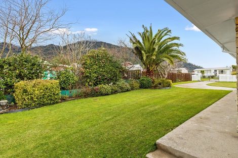 Photo of property in 8 Wyatt Avenue, Te Aroha, 3320