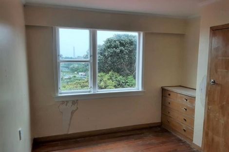 Photo of property in 1/16 Ridd Street, Lynmouth, New Plymouth, 4310