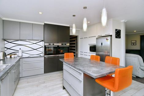 Photo of property in 19 Lancewood Way, Rangiora, 7400