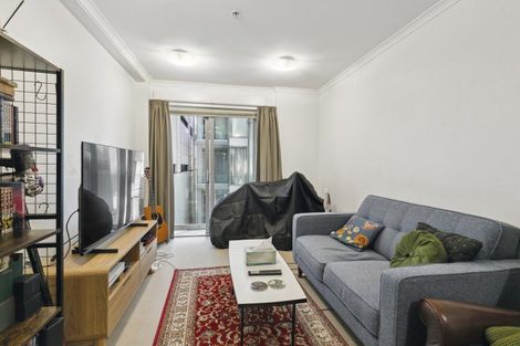 Photo of property in Monvie Apartments, 209/15 Holland Street, Te Aro, Wellington, 6011