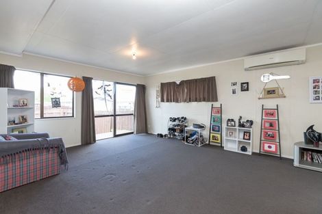 Photo of property in 4a Leslie Place, Deanwell, Hamilton, 3206