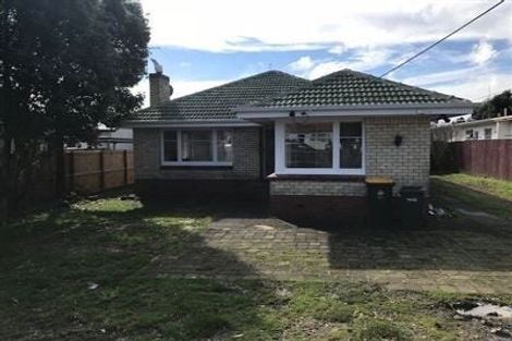 Photo of property in 17 Fyfe Avenue, Papatoetoe, Auckland, 2025