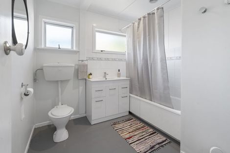 Photo of property in 97 South Road, Blagdon, New Plymouth, 4310
