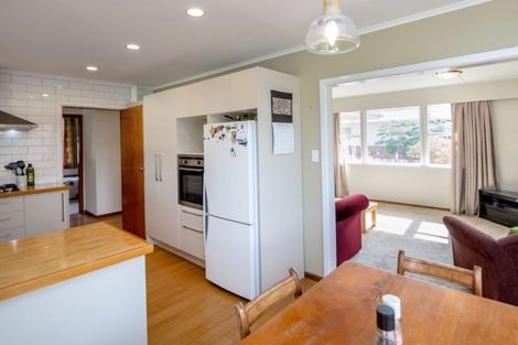 Photo of property in 33 Fergusson Street, Solway, Masterton, 5810