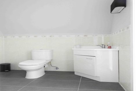 Photo of property in 29 Cairngorm Place, Highland Park, Auckland, 2010