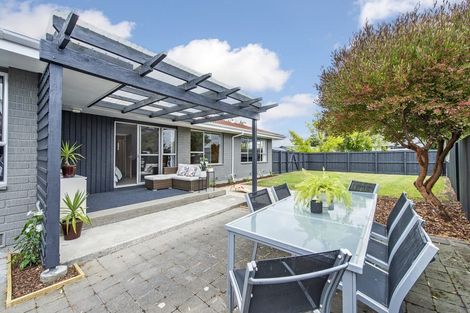 Photo of property in 3 Douglas Street, Rangiora, 7400