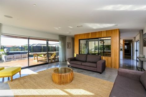 Photo of property in 70 Links Drive, Waiwhakaiho, New Plymouth, 4312