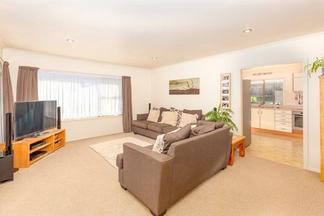 Photo of property in 34 Rothery Road, Hillpark, Auckland, 2102