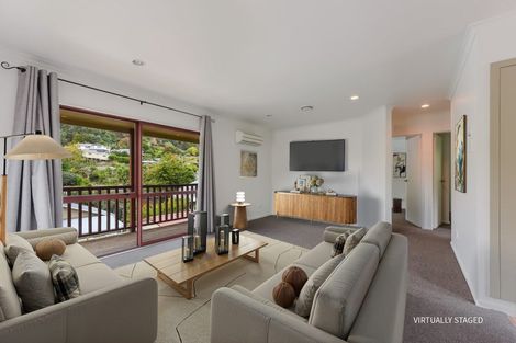 Photo of property in 61 Wairau Road, Picton, 7220