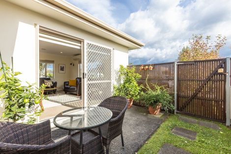 Photo of property in 14 Cassino Crescent, Onekawa, Napier, 4110