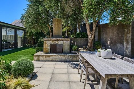 Photo of property in 3 Maida Vale Road, Roseneath, Wellington, 6011