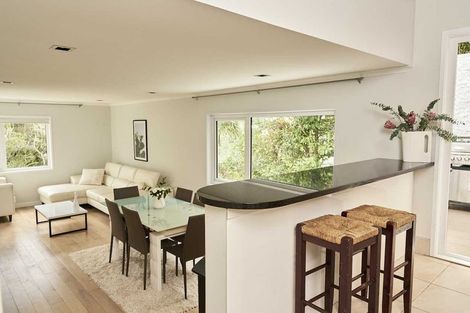 Photo of property in 38a Verran Road, Birkdale, Auckland, 0626