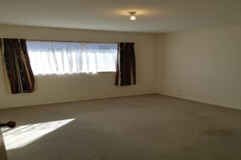Photo of property in 100 Tilford Street, Woolston, Christchurch, 8062