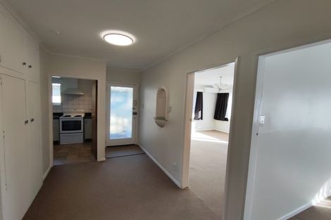 Photo of property in 2/97 Cockayne Road, Khandallah, Wellington, 6035