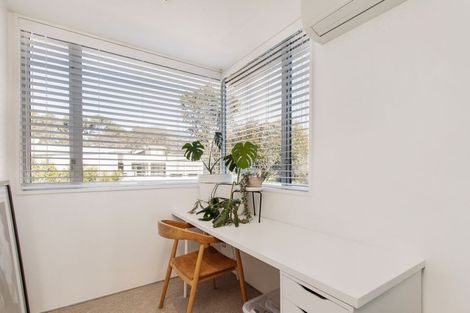 Photo of property in 8 Millbank Lane, Merivale, Christchurch, 8014