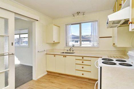 Photo of property in 115 Wilsons Road South, Saint Martins, Christchurch, 8022