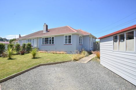 Photo of property in 23 Albertson Avenue, Port Chalmers, 9023