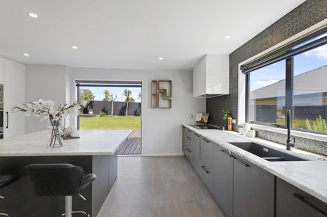 Photo of property in 51 Eastwood Rise, Waimairi Beach, Christchurch, 8083