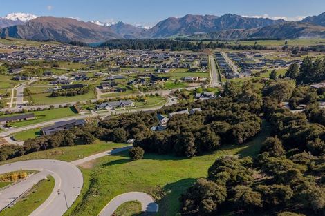 Photo of property in 7 Highfield Ridge, Wanaka, 9305