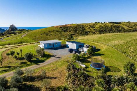 Photo of property in 1645 Matapouri Road, Matapouri, Whangarei, 0173