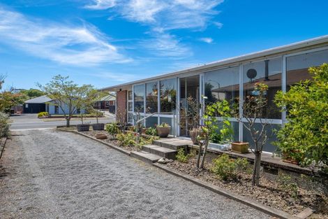 Photo of property in 88 Bickerton Street, Wainoni, Christchurch, 8061