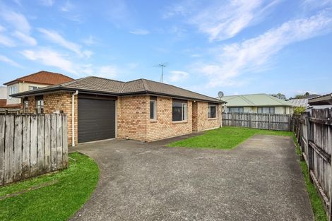 Photo of property in 111a Universal Drive, Henderson, Auckland, 0610