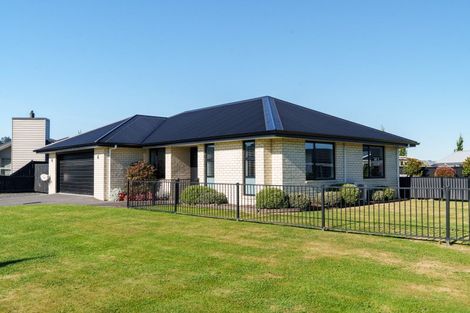 Photo of property in 3 Dundee Road, Mosgiel, 9024