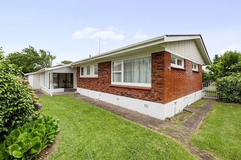 Photo of property in 2 Golden Place, Fairfield, Hamilton, 3214