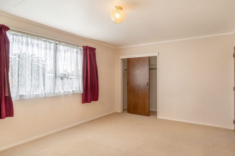 Photo of property in 4 Buckley Grove, Paraparaumu, 5032