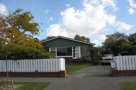 Photo of property in 63 Carruthers Street, Ilam, Christchurch, 8041