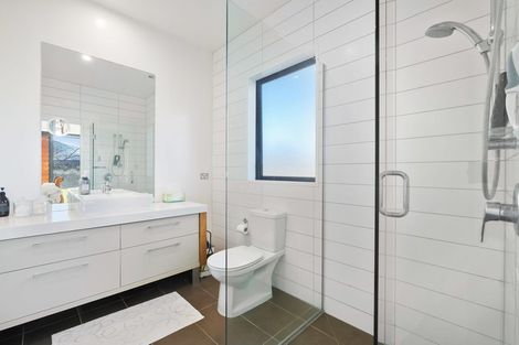 Photo of property in 1 Skye Lane, Jacks Point, Queenstown, 9371