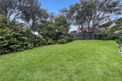 Photo of property in 1 Trilids Lane, Churton Park, Wellington, 6037