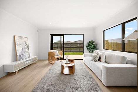 Photo of property in 5 Overton Street, Rototuna North, 3210