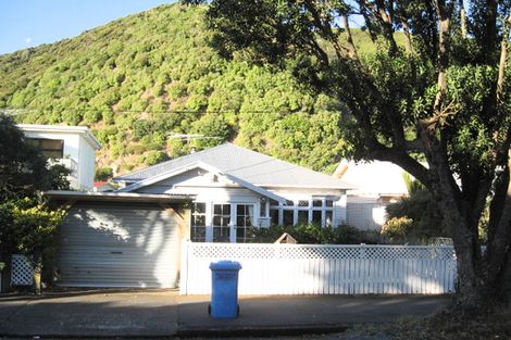 Photo of property in 95 Oroua Street, Eastbourne, Lower Hutt, 5013