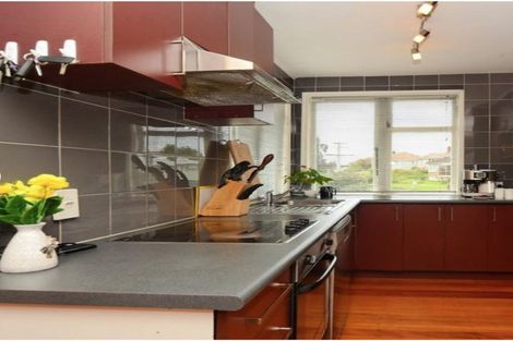 Photo of property in 9 Hedley Road, Wesley, Auckland, 1041