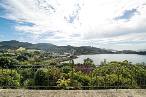 Photo of property in 3 Prospect Row, Roseneath, Port Chalmers, 9023