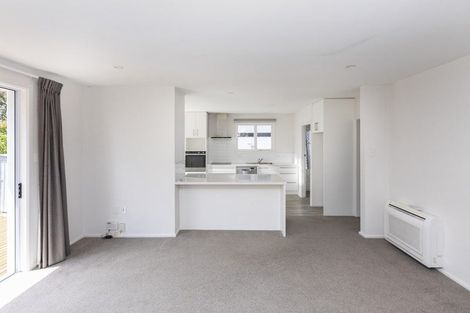 Photo of property in 2/70 Proctor Street, Papanui, Christchurch, 8053