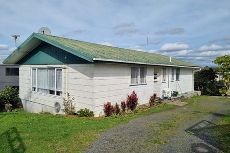 Photo of property in 45 Hobsonville Road, West Harbour, Auckland, 0618