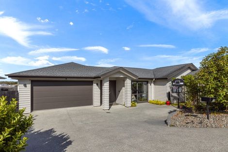 Photo of property in 69 Harvest Avenue, Orewa, 0931