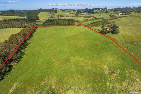 Photo of property in 141 Amreins Road, Taupaki, Henderson, 0782