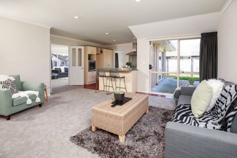 Photo of property in 4 Holford Place, Huntington, Hamilton, 3210