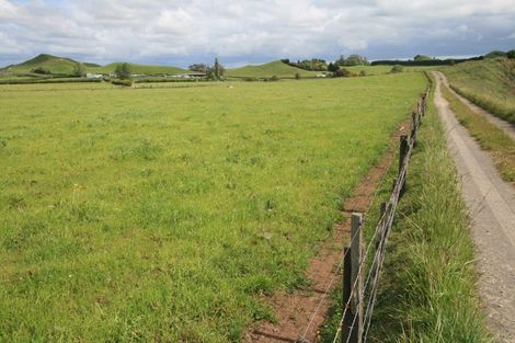 Photo of property in 775 Bird Road, Pukengahu, Stratford, 4393