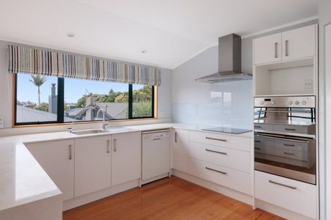 Photo of property in 206b Valley Road, Mount Maunganui, 3116